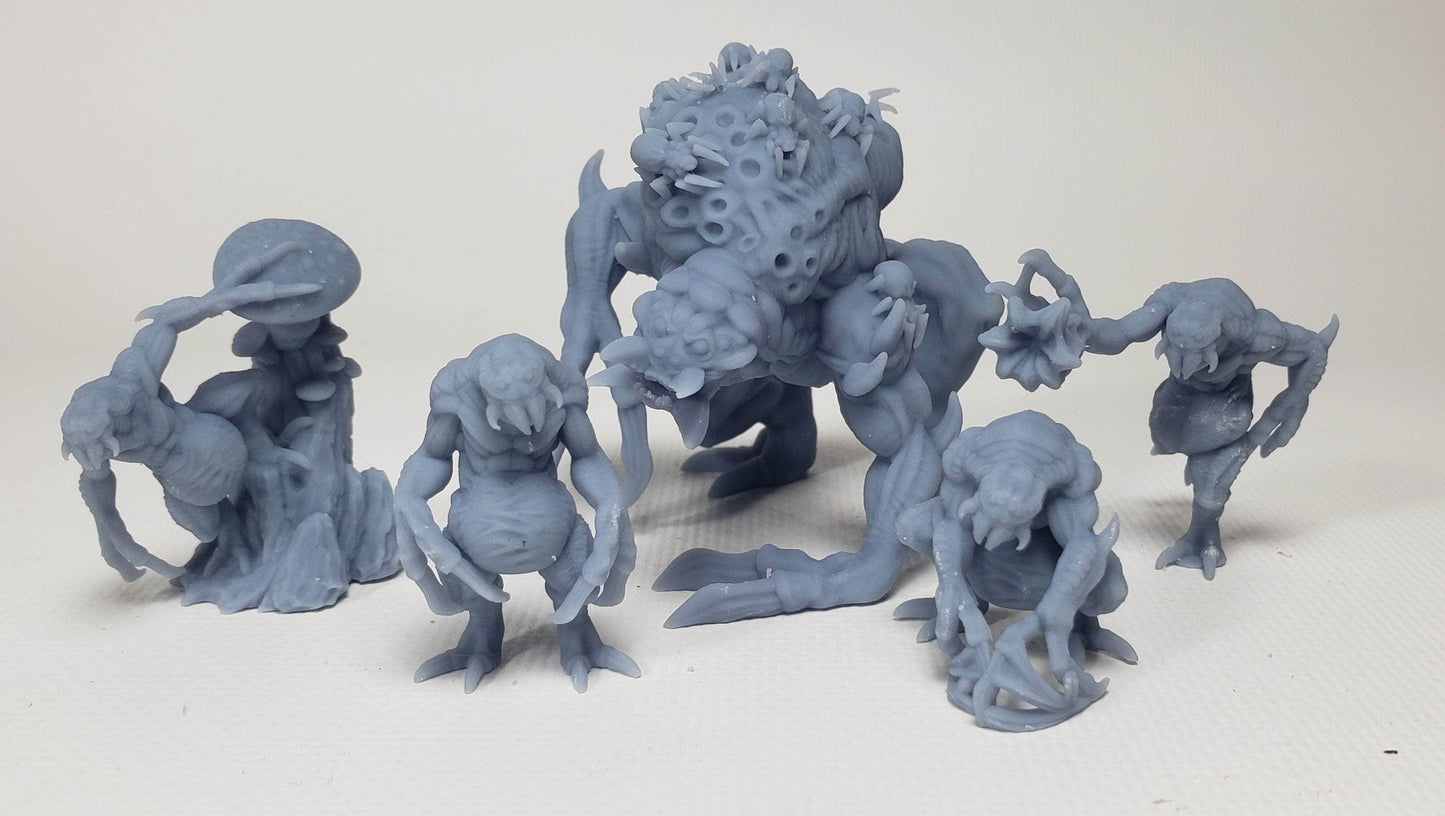 Lost Adventures Co. Miniature Ettercaps and Matriarch